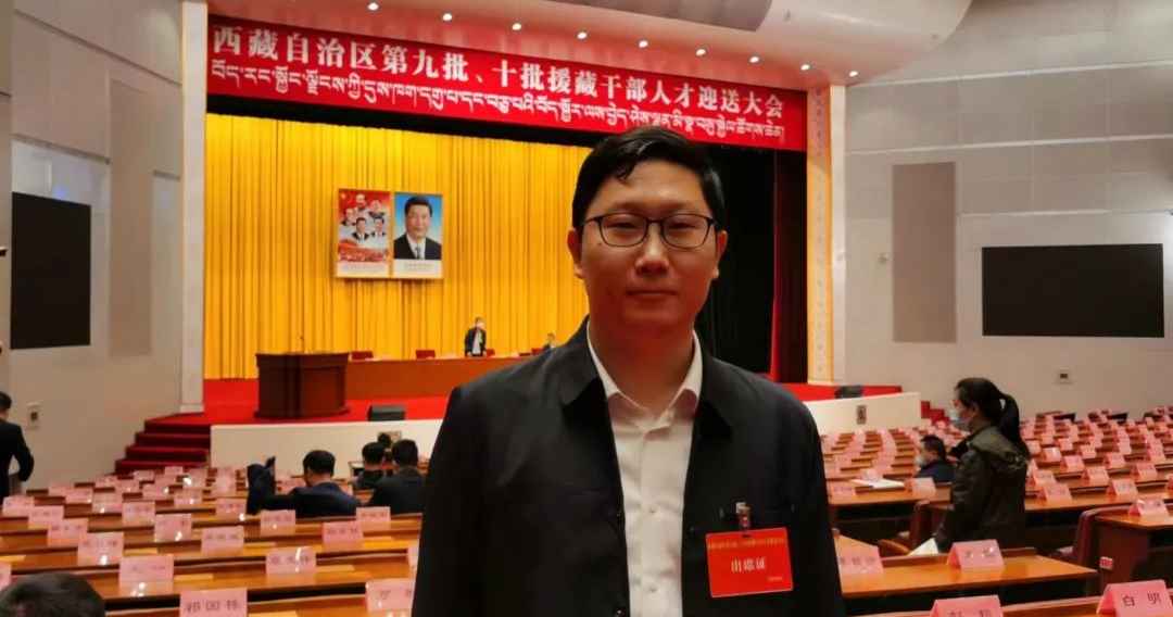 同年中央农村工作会议提出走中国特色社